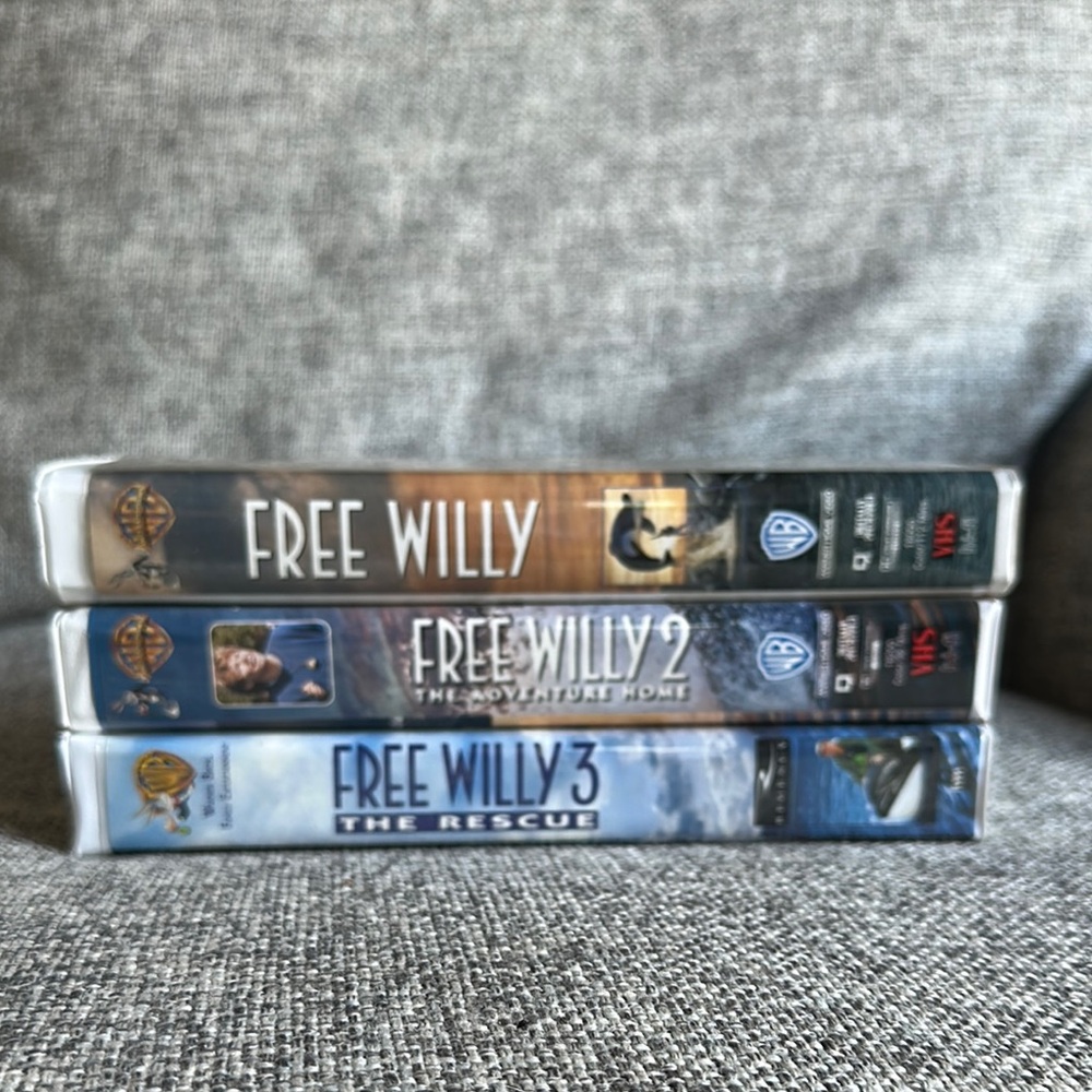 Free Willy VHS Trilogy Set